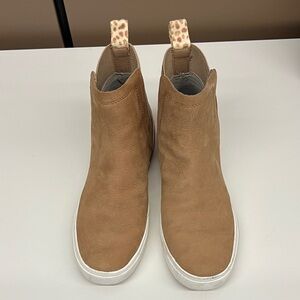 Dolce Vita Tan Leather Bootie